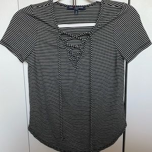 Black and White Striped T-shirt size S
